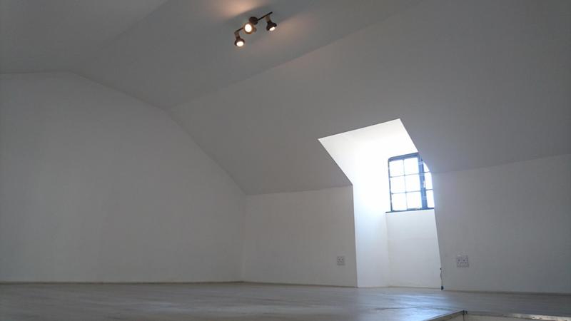 To Let 2 Bedroom Property for Rent in Woodstock Western Cape
